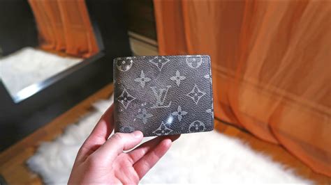 louis vuitton galaxy long wallet